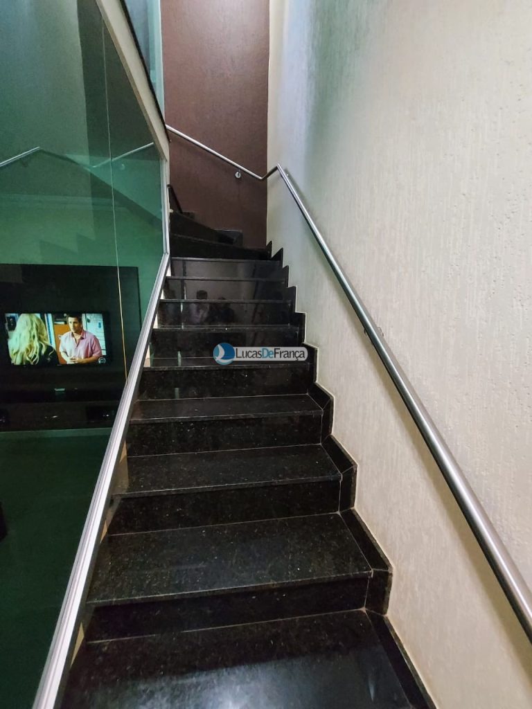 0aaacb84-186e-46a4-a436-ac2b030e148f