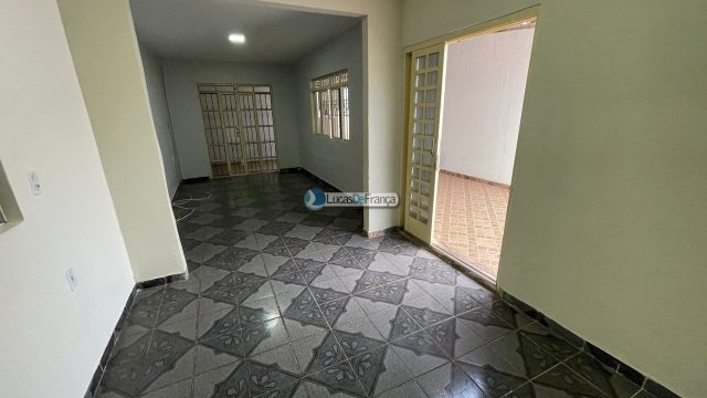 Casa no Arapoangas próximo ao Mercado Esteves