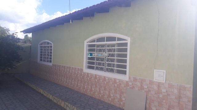 Casa no Arapoangas próximo às caixas d’água