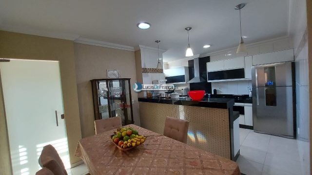 Sobrado na Qd 04 da Vila Buritis