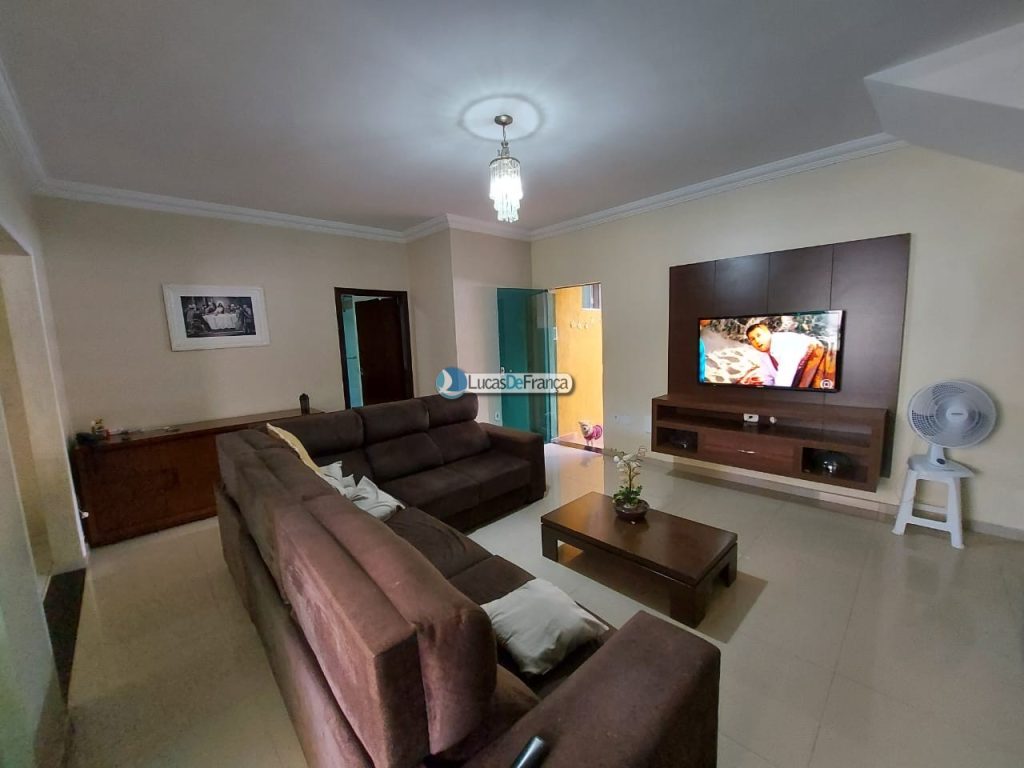 9b8de85f-1fec-4415-b6ee-de6afec335c7