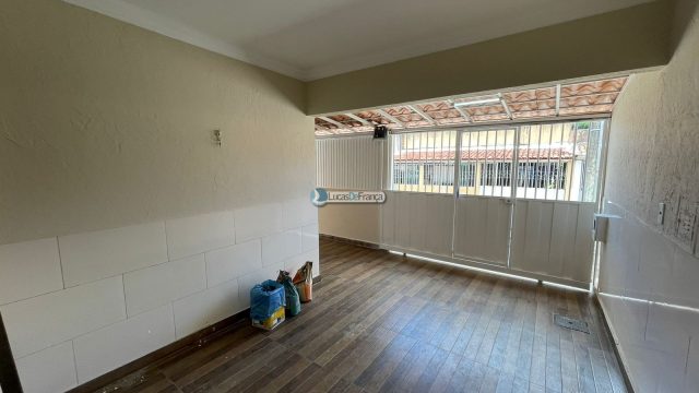 Casa no Jardim Roriz Qd. 05 Conjunto H