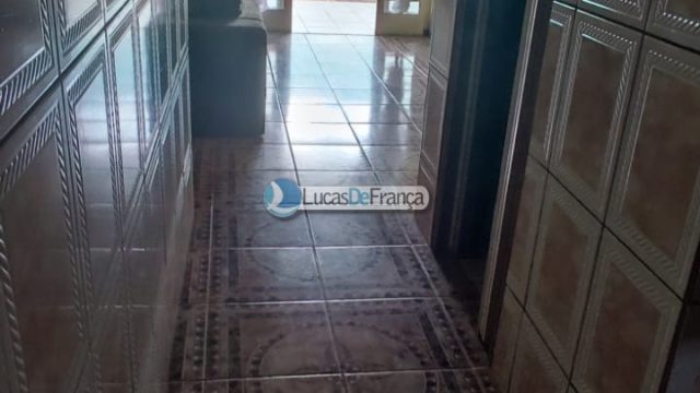 casa no Arapoangas próximo ao Mercado Esteves