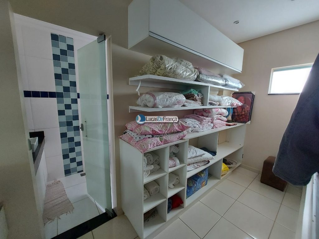 dde4a931-a6b9-4421-addc-fc51f9625bab