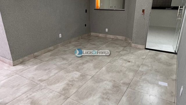 Casa com conceito moderno no Jardim Roriz