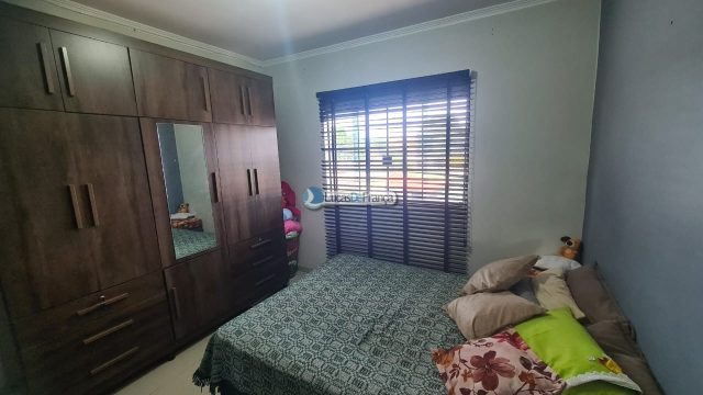 SOBRADO NA QUADRA 08 CONJUNTO F NO ARAPOANGAS ÓTIMA
