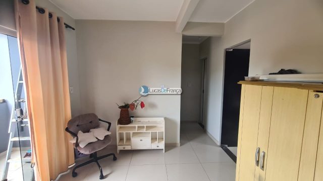 SOBRADO NA QUADRA 08 CONJUNTO F NO ARAPOANGAS ÓTIMA