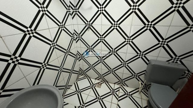 SOBRADO NO JARDIM RORIZ