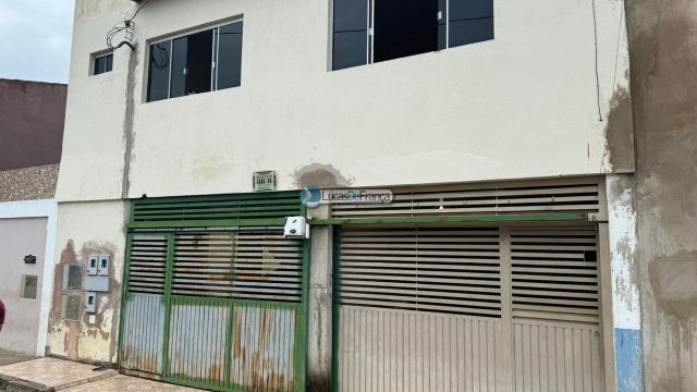 SOBRADO NO JARDIM RORIZ