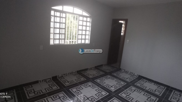 Sobrado na Quadra 3 Conjunto 2 no Jardim Roriz