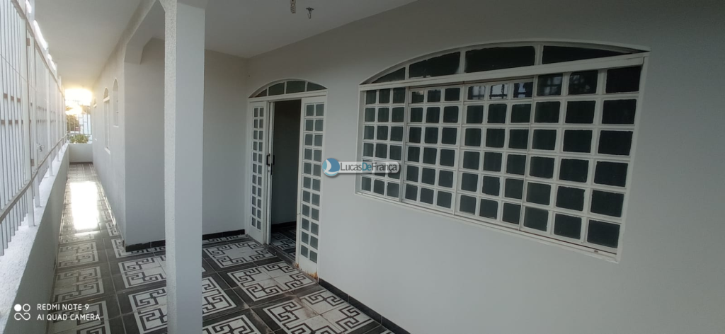 Sobrado na quadra 03 conjunto 2 do Jardim Roriz (21)