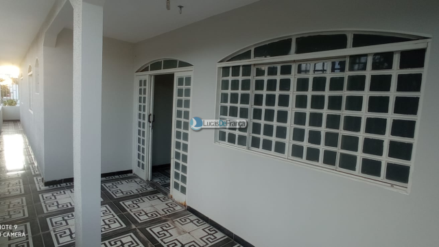 Sobrado na Quadra 3 Conjunto 2 no Jardim Roriz