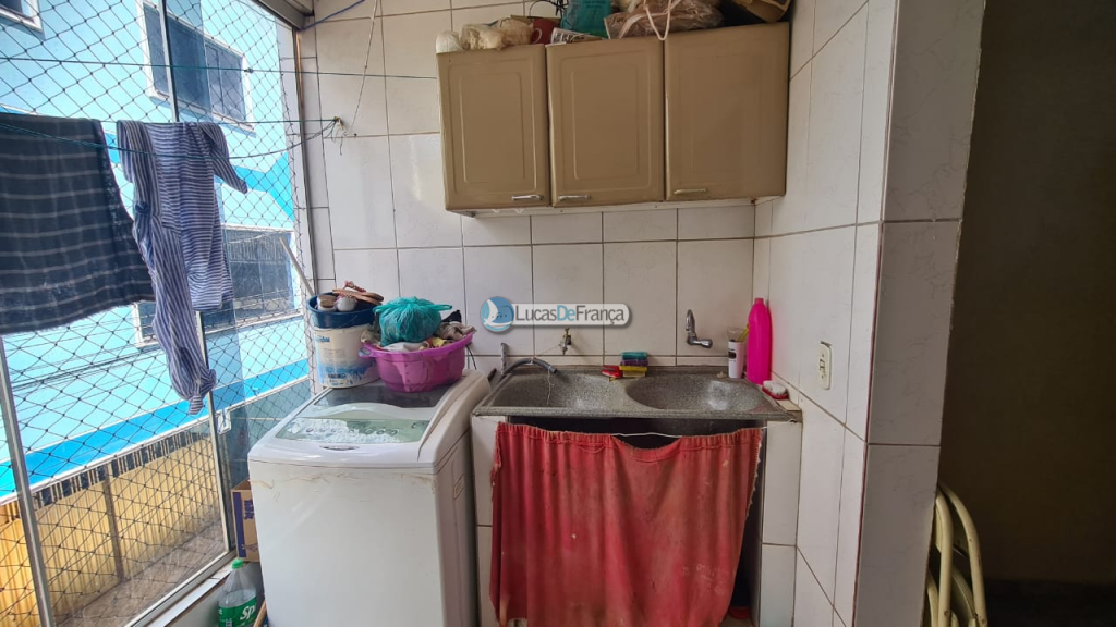 Apartamento e kit entre quadras 3 e 4 da V. Buritis (17)