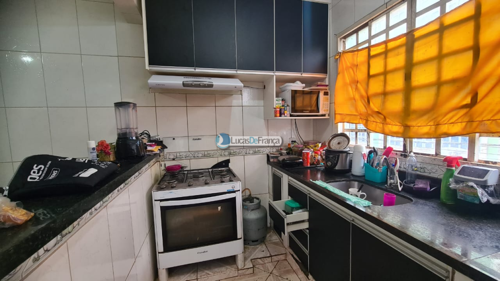 Apartamento e kit entre quadras 3 e 4 da V. Buritis (2)