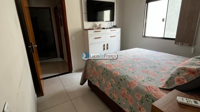 Casa térrea na laje  – Quadra 05  05 F Jardim Roriz