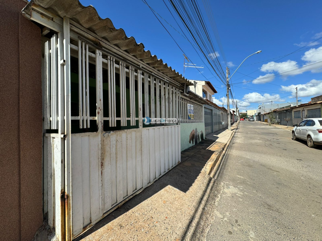 Casa de três quartos no Jardim Roriz (4)