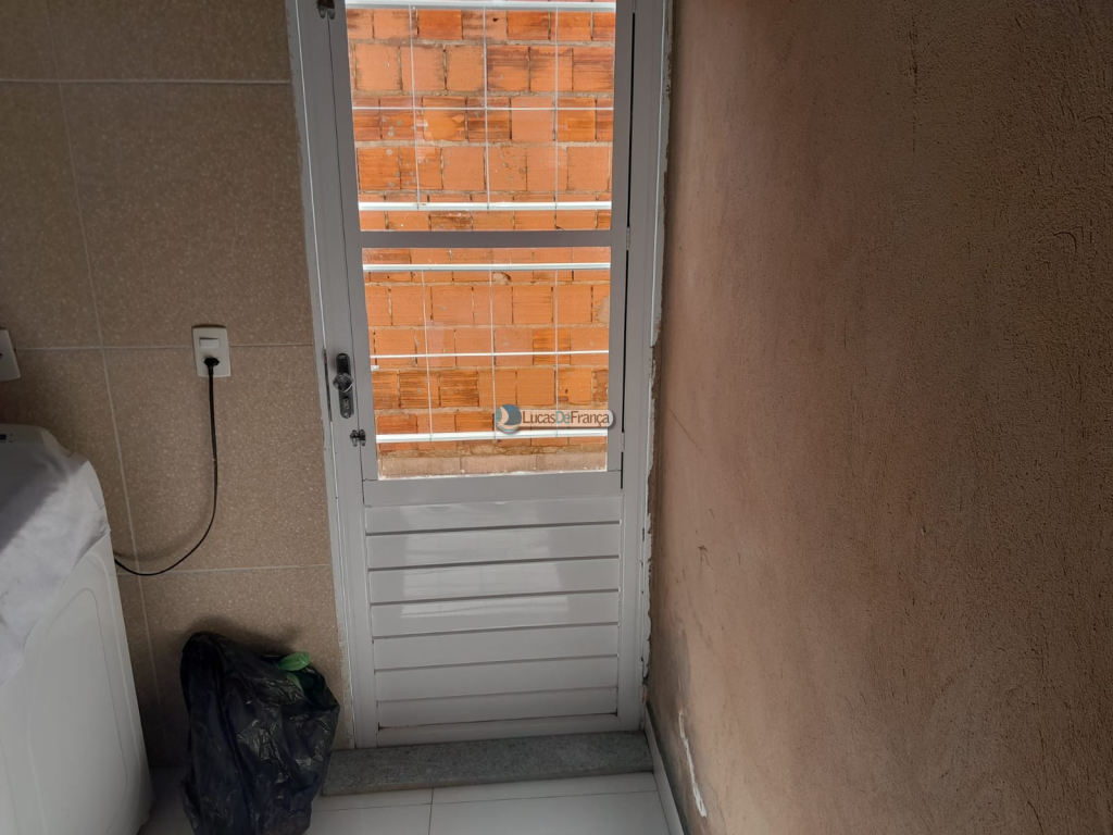 Casa em condomínio fechado no Quintas II (20)