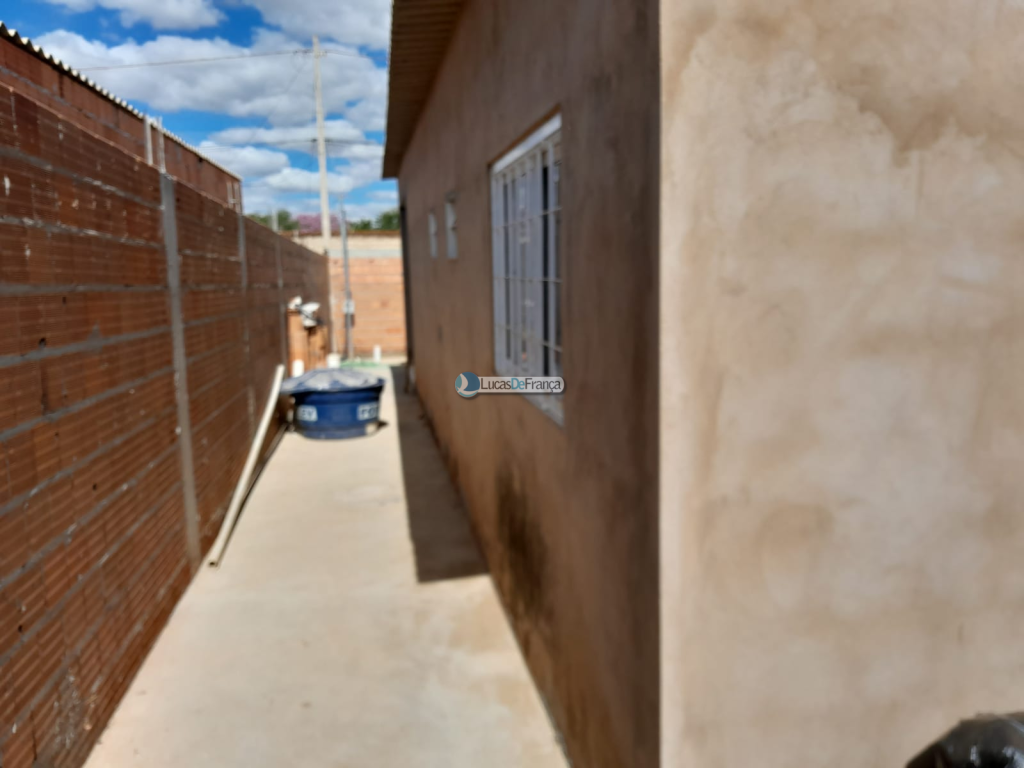 Casa em condomínio fechado no Quintas II (4)