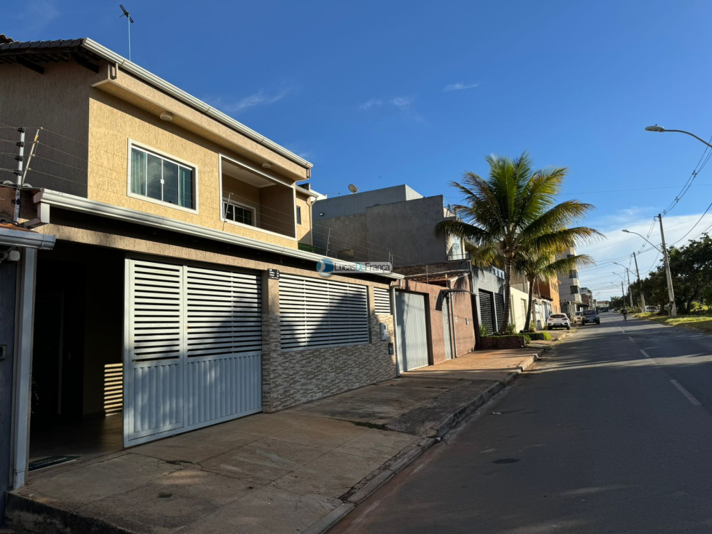 Casa na Vila Militar em frente à Independência (3)