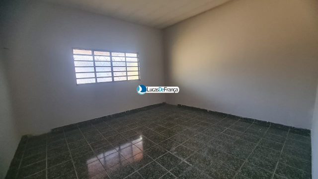 CASA COM LAJE NO ARAPOANGAS