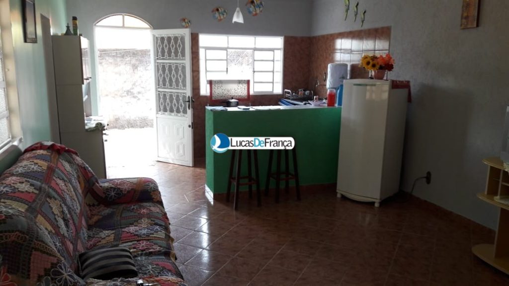 Casa de veraneio próximo à cachoeira do Itiquira (4)