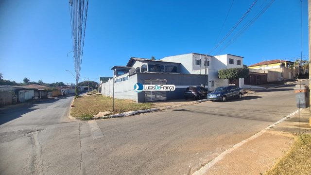 CASA NA RUA 13 DE MAIO QUADRA 58/ AVENIDA MARANHÃO