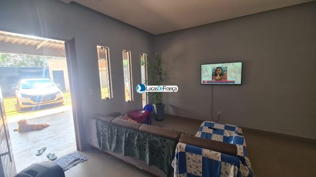 CASA COM ÁREA DE 1.800M² NO CONDOMÍNIO NÚCLEO RURAL SARANDI