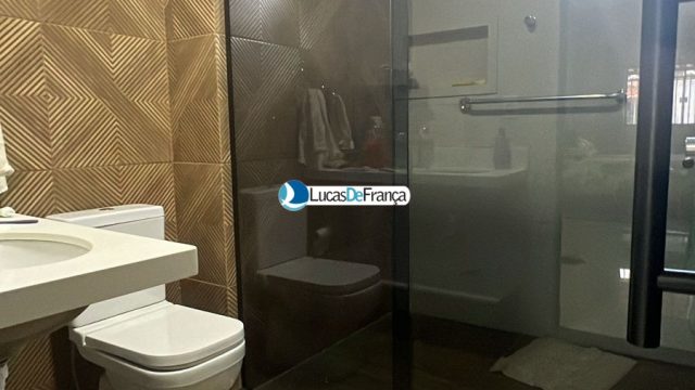 Casa completamente reformada na Vila Buritis