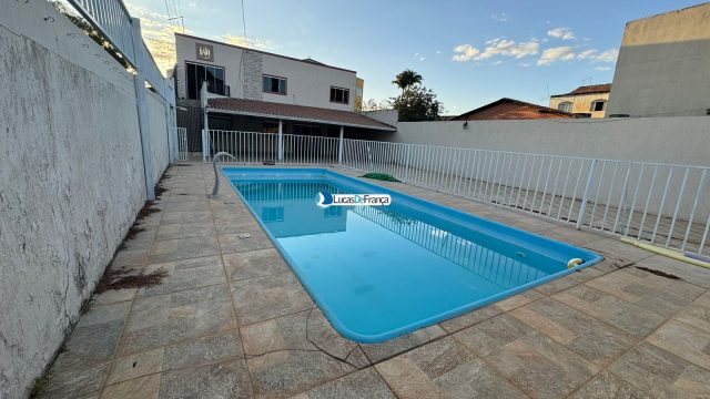 Casa na Vila Vicentina para venda ou aluguel