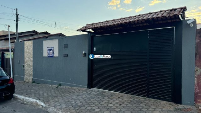 Casa na Vila Vicentina para venda ou aluguel