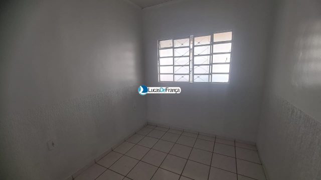 DUAS CASAS NO MESMO LOTE NO JARDIM RORIZ