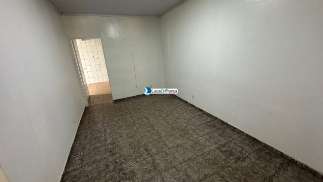 Lote com duas casas na Vila de Fátima