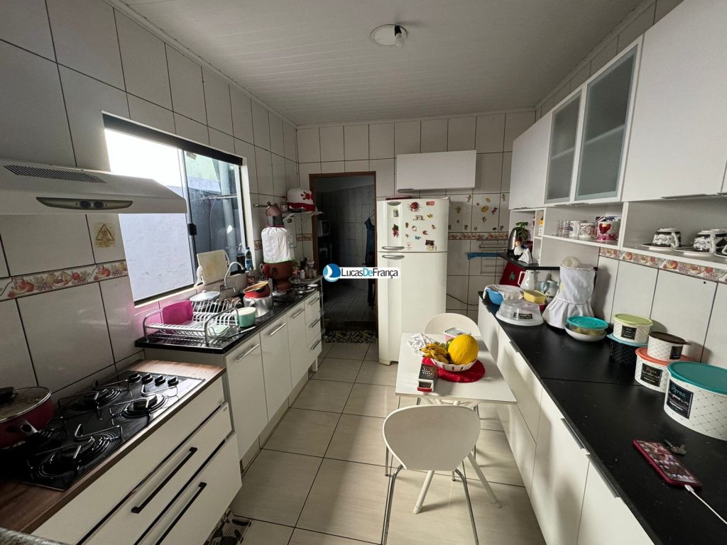 Lote com duas casas na Vila de Fátima (16)