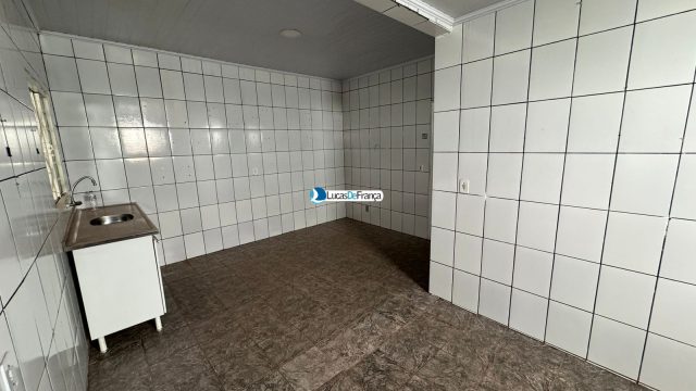 Lote com duas casas na Vila de Fátima