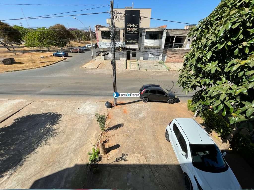 sobrado na Vila de Fátima em frente a Vila Militar (1)