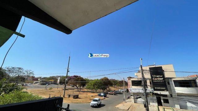 sobrado na Vila de Fátima em frente a Vila Militar