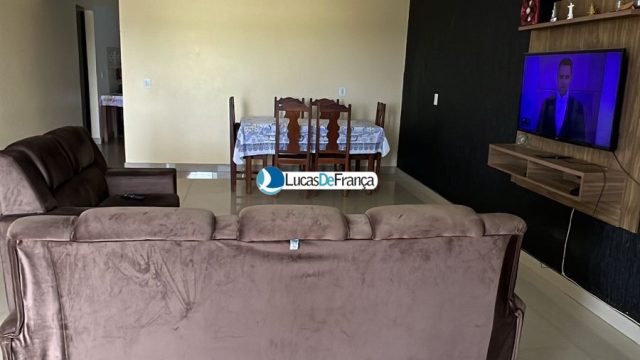 Apartamento GIGANTE de 190m2.