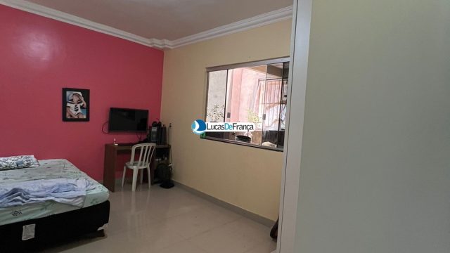 Apartamento GIGANTE de 190m2.