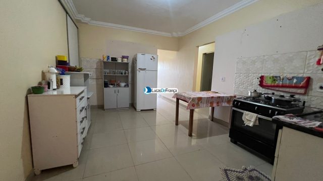 Apartamento GIGANTE de 190m2.