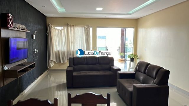 Apartamento GIGANTE de 190m2.