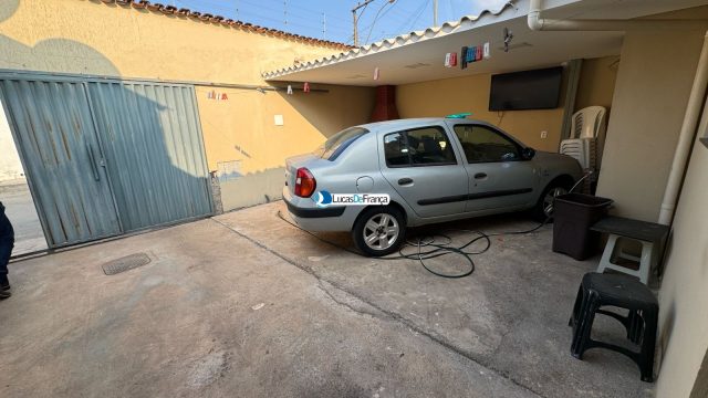 CASA NO SETOR NOVA ESPERANÇA