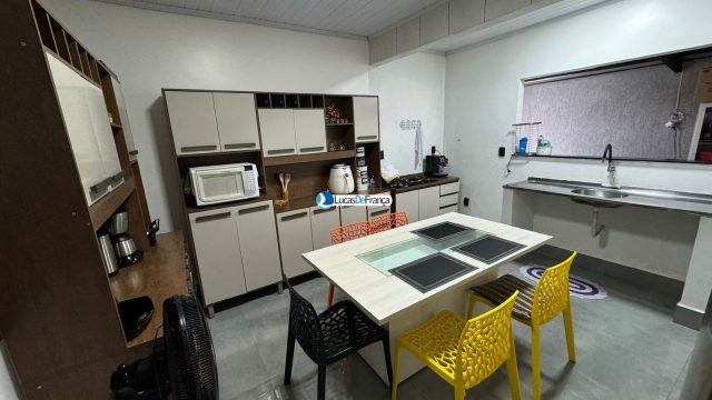 Imóvel comercial e residencial na Vila Militar
