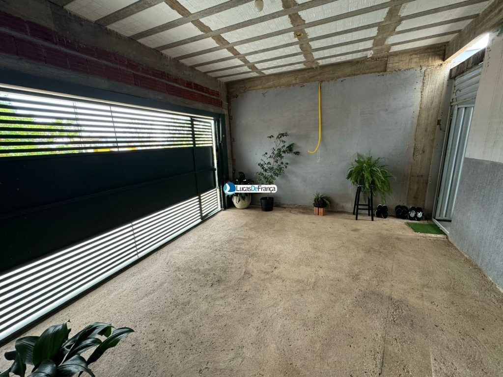 Imóvel comercial e residencial na Vila Militar (7)