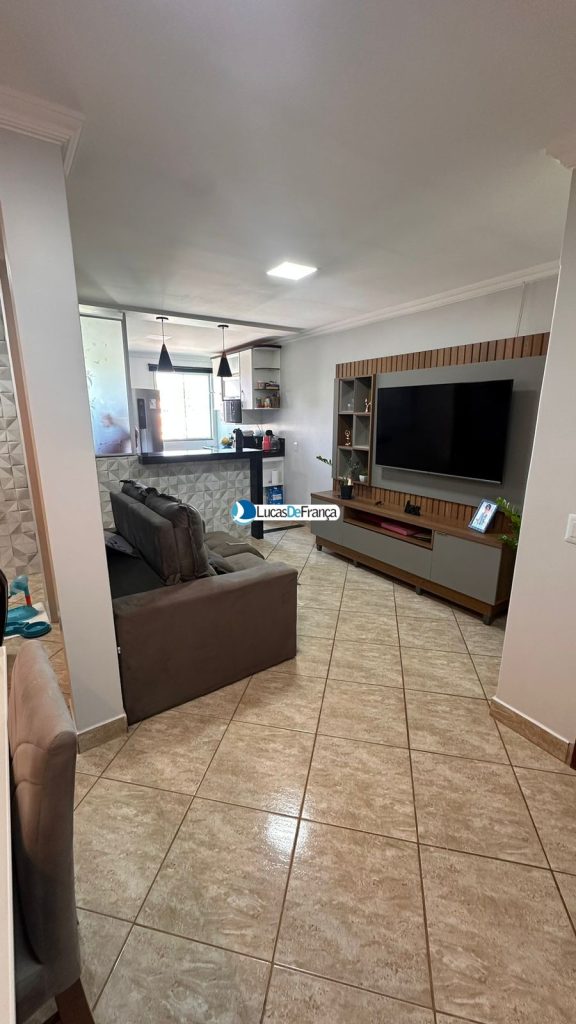 Apartamento no Setor Tradicional Av. São Paulo (1)