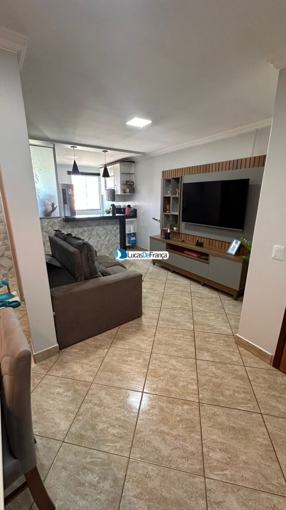 Apartamento no Setor Tradicional Av. São Paulo (3)