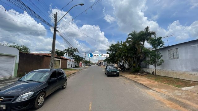 Casa na Vila Vicentina, Rua E, Quadra 13