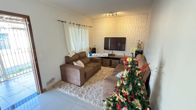 Excelente imóvel à venda na Vila Buritis – Quadra 1, Conjunto F!