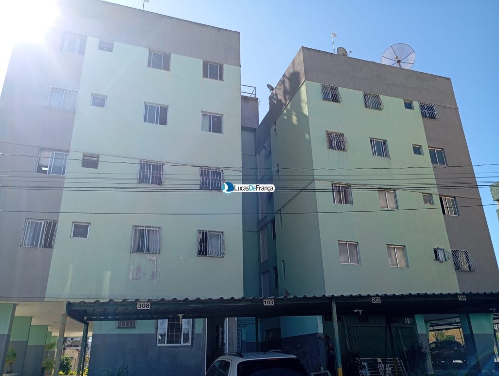 Apartamento na Quadra 3, Bloco R (2)