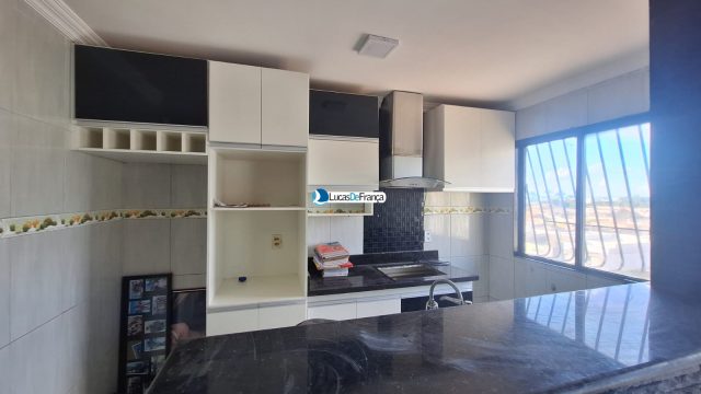 Apartamento reformado no Bloco M Quadra 02