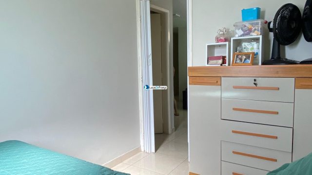 Apartamento na Quadra 4 – bloco R 2º andar